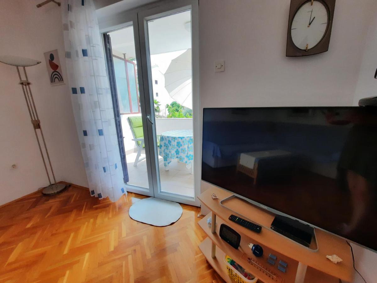 Apartman Lovran Exteriör bild